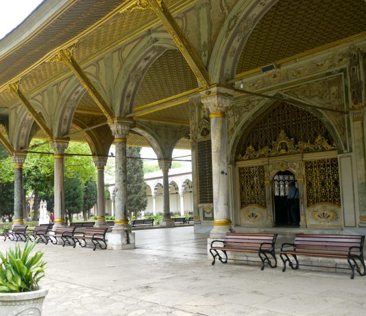 La Salle Du Divan du Palais De Topkapi (conseil impérial)