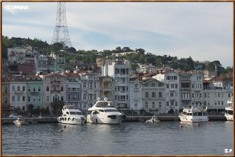 Promenade sur Bosphore à Istanbul, la croisière sur le Bosphore Istanbul