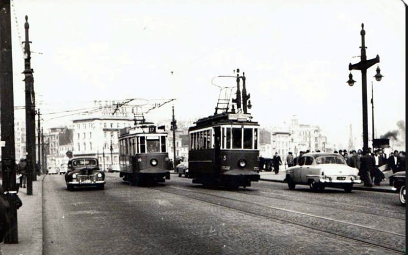 Pont de Galata dans le temps
